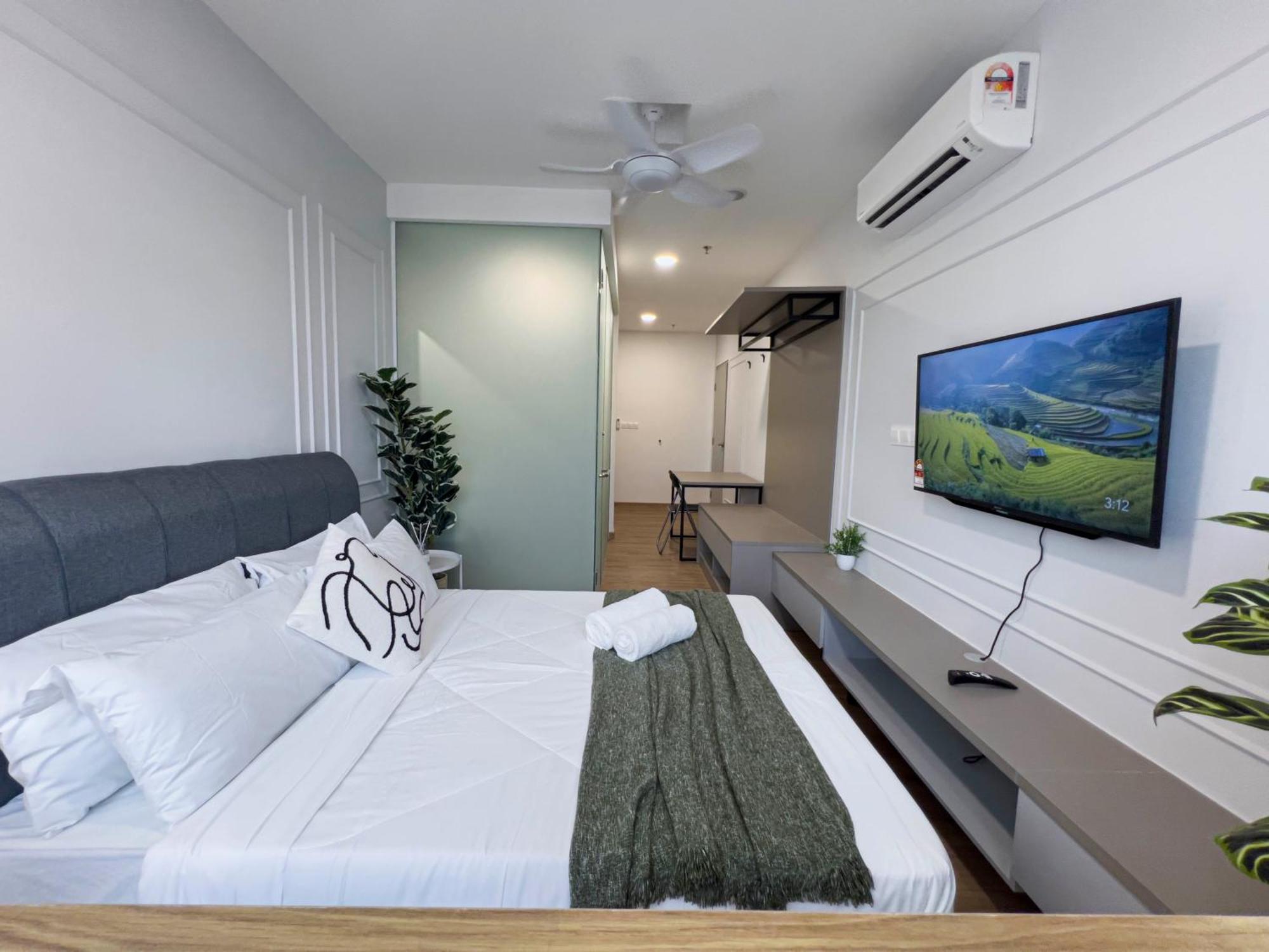 Sky Pool Suites Kl Sentral - Riveria City Kuala Lumpur Exteriör bild