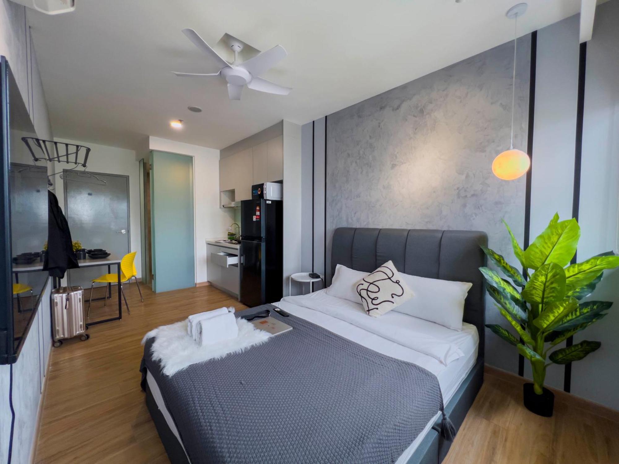 Sky Pool Suites Kl Sentral - Riveria City Kuala Lumpur Exteriör bild